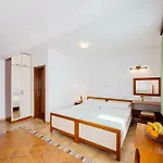 Apartments Ivona